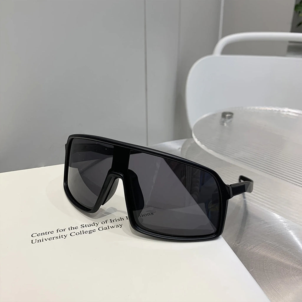Anti-UV Protection Sports Sunglasses Lens Color Change Anti-UV Sunglasses Cycling Eye Protection Color Changing Sunglasses
