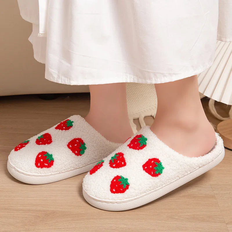 Strawberry Women's Slippers House Flat Winter Designer Woman Shoes Couple Indoor Fluffy Slides Non-Slip Floor Soft Sole Big Size